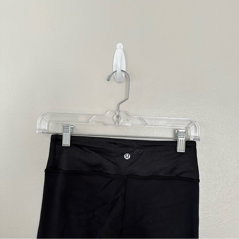 Lululemon legging - Picture 3 of 5